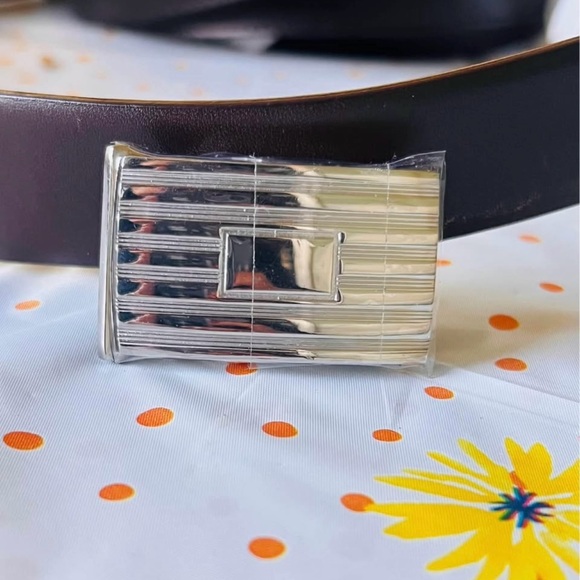 Ralph Lauren Silver Engine-Turned Belt Buckle - Picture 2 of 4